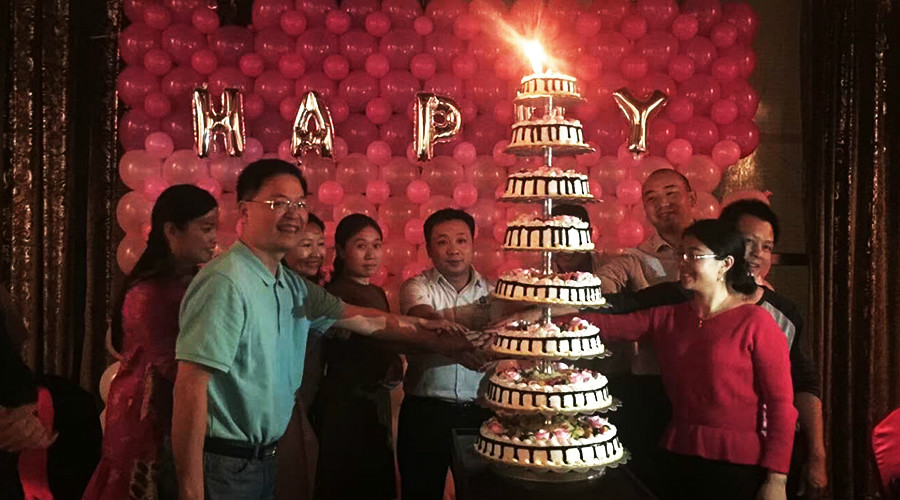 一路有你，盡顯方成雄風，攜手共進，再創(chuàng)輝煌