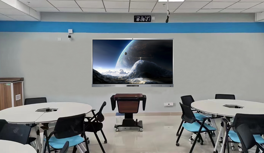 互聯(lián)一體機(jī)：打破空間界限，邁向無縫互聯(lián)的新時(shí)代